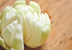 5-cach-tri-nam-da-tu-thien-nhien-hieu-qua-bat-ngo-1-1 5-cach-tri-nam-da-tu-thien-nhien-hieu-qua-bat-ngo-1.jpg