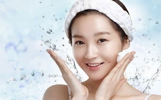 chon-sua-rua-mat-cho-tuoi-day-thi-1 chon-sua-rua-mat-cho-tuoi-day-thi.jpg