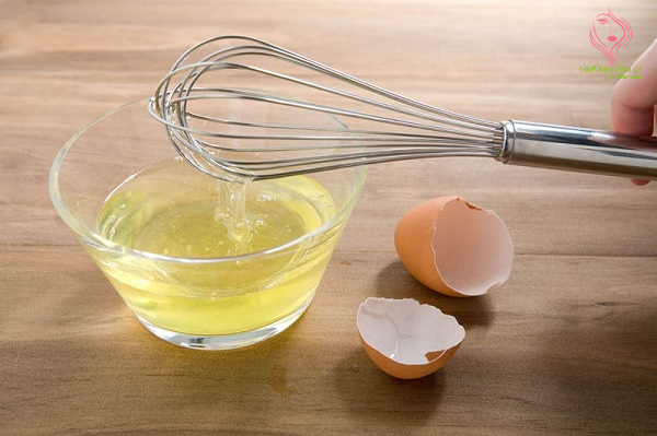 Mặt nạ dưỡng trắng da với lòng trắng trứng Mặt nạ dưỡng trắng da với lòng trắng trứng