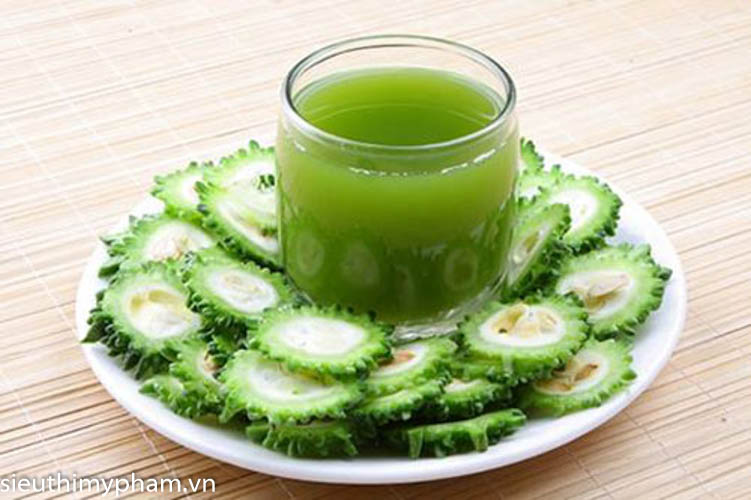 Nước ép khổ qua trị dị ứng da mặt nuoc-ep-kho-qua-tri-di-ung-da-mat.jpg