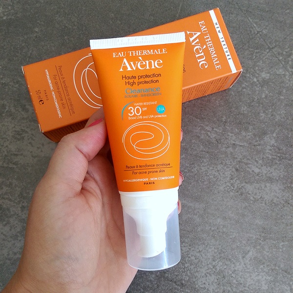 review-kem-chong-nang-avene-high-protection-cleanance-sunscreen-spf30-1-1 review-kem-chong-nang-avene-high-protection-cleanance-sunscreen-spf30-1.jpg