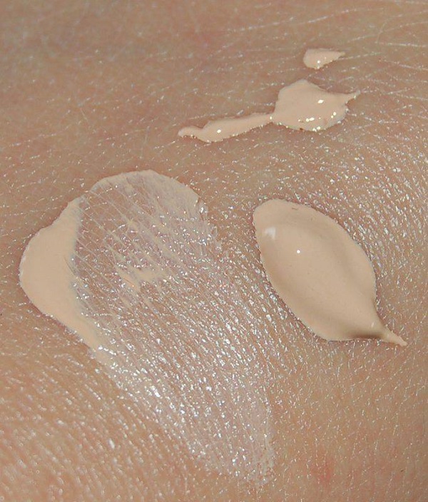 review-kem-chong-nang-avene-very-high-protection-tinted-cream-spf50 review-kem-chong-nang-avene-very-high-protection-tinted-cream-spf50.jpg