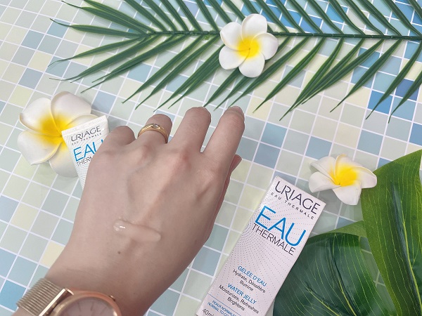 review-kem-duong-am-khoang-chuyen-sau-dang-gel-cho-da-thuong-den-da-hon-hop1 review-kem-duong-am-khoang-chuyen-sau-dang-gel-cho-da-thuong-den-da-hon-hop1.jpg