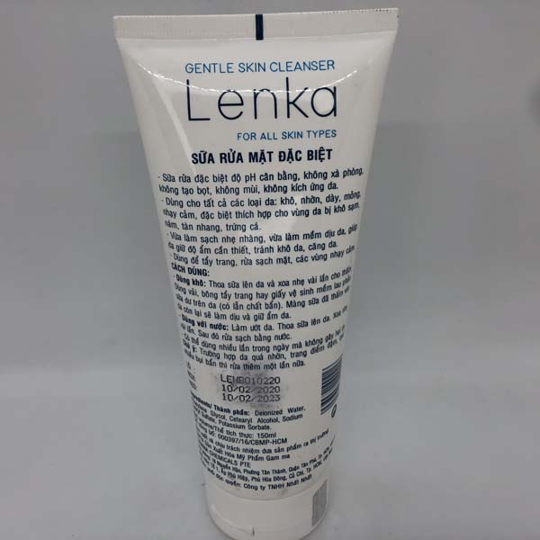 Lenka Gentle Skin Cleanser 150 ml- Sữa rửa mặt