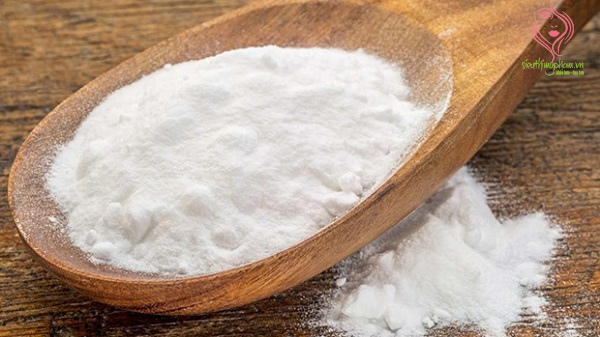 Trị sẹo thâm ở chân tại nhà bằng baking soda