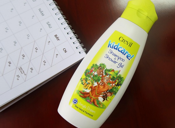 review-gel-tam-goi-cao-cap-2-trong-1-cho-tre-em-crevil-kidcare-shampoo-shower-gel-3.jpg