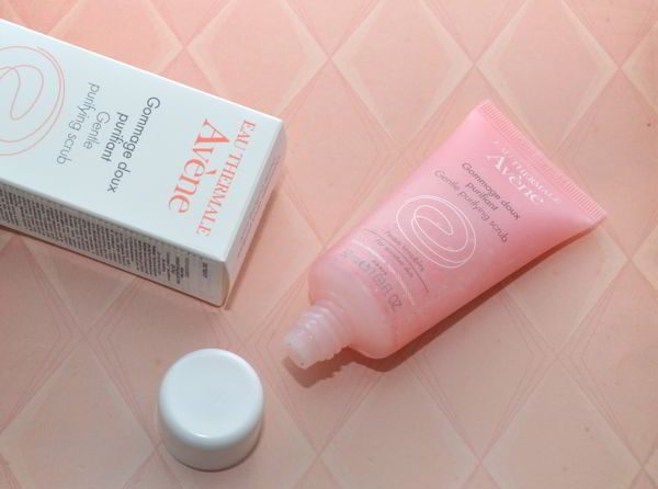 review-kem-tay-te-bao-chet-diu-nhe-avene-gentle-purifying-scrub-1.jpg