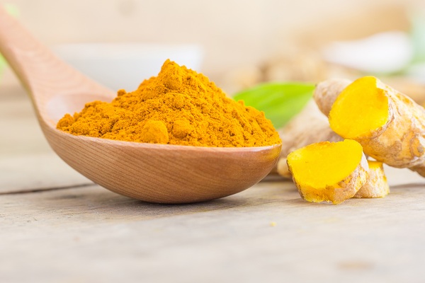 Tinh-bot-nghe-chua-nhieu-Curcumin-giup-thai-doc-gan-hieu-qua.jpg