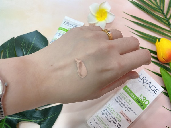 uriage-hyseac-3-regul-glob-teint-spf30-3.jpg